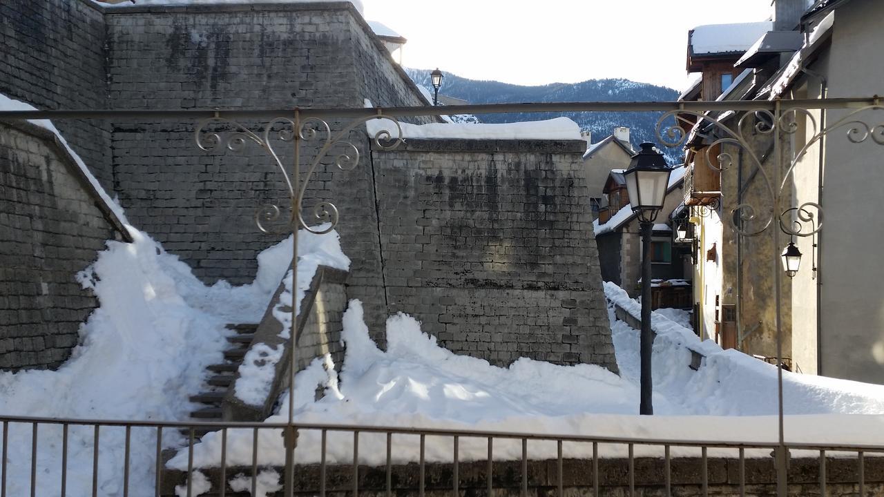 Maison A Tour Briancon Экстерьер фото